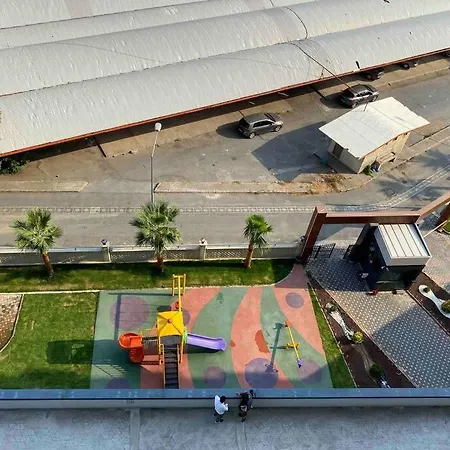 Smart For Business And Leisure In Lejlighed *