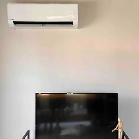 Smart For Business And Leisure In *